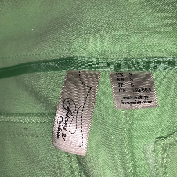 Shorts - Picture 2 of 2